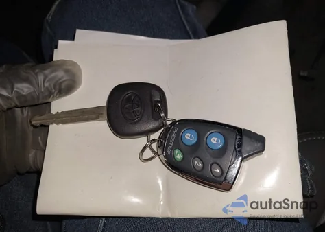 2008 Toyota Tacoma Base V6 z USA, uszkodzony, nr VIN 5TELU42N58Z558939